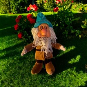 Vintage Sleepy The Dwarf Off Snow White, Has Opening & Closes Eyes